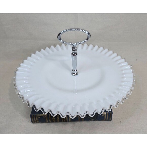 Vintage Fenton Silver Crest Single Tier Tidbit Tray 13" wide | 1942-1986 | USA - Picture 3 of 8